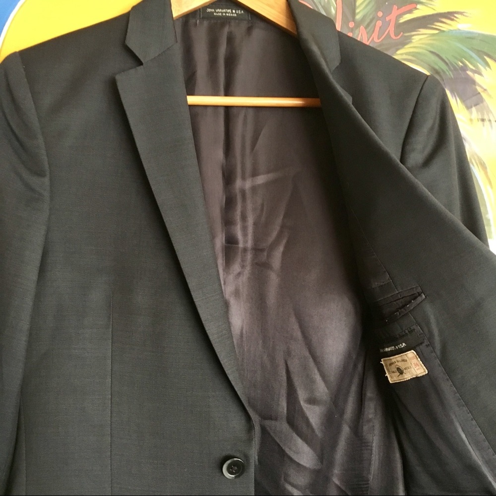 SALE‼️- John Varvatos 2 button Jacket/Blazer 36S - Picture 6 of 6